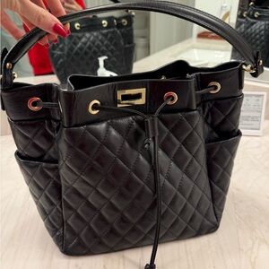 Elegant Black Quilted Leather Handbag